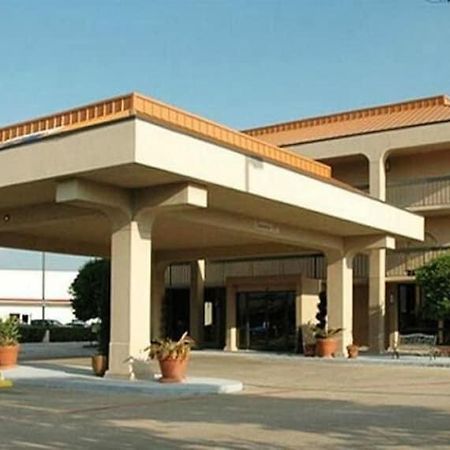 Executive Inn Dallas Ngoại thất bức ảnh